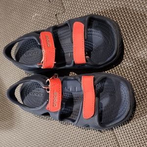 crocs little kids size 12